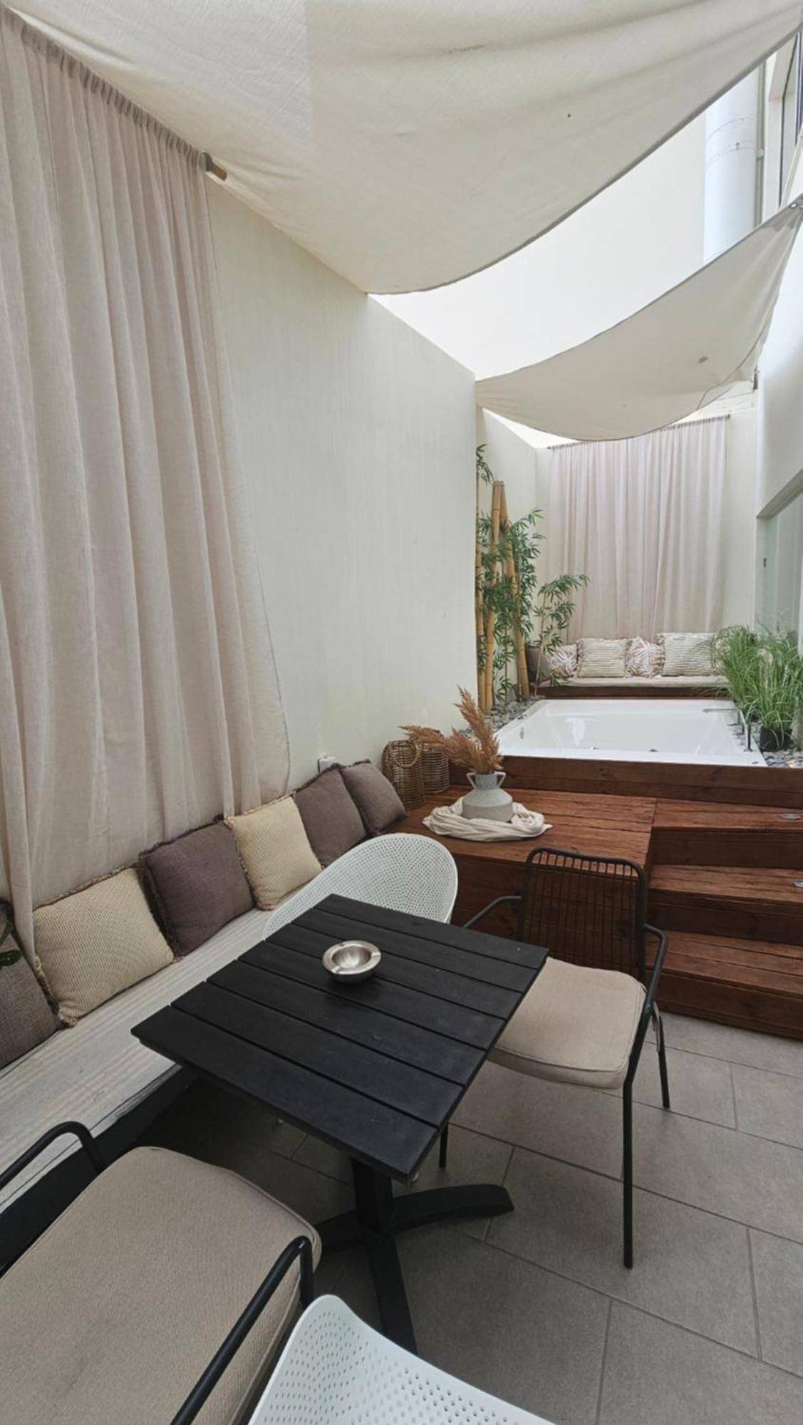 Atlantis Boutique City Hotel Rhodes City Exterior foto
